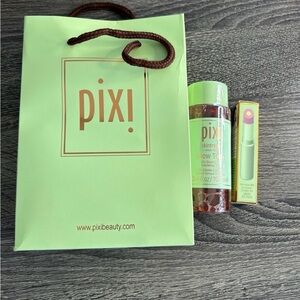 Pixi Glow Tonic and Lip Balm Set with Mint Bag